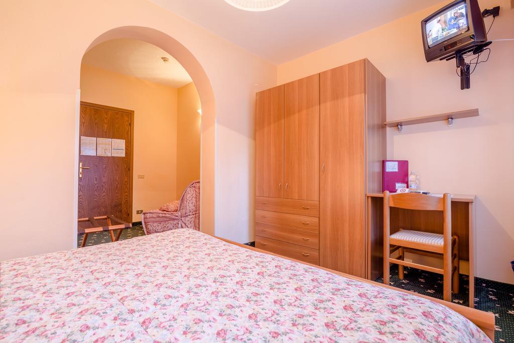 Albergo Genzianella Rocca Pietore Extérieur photo